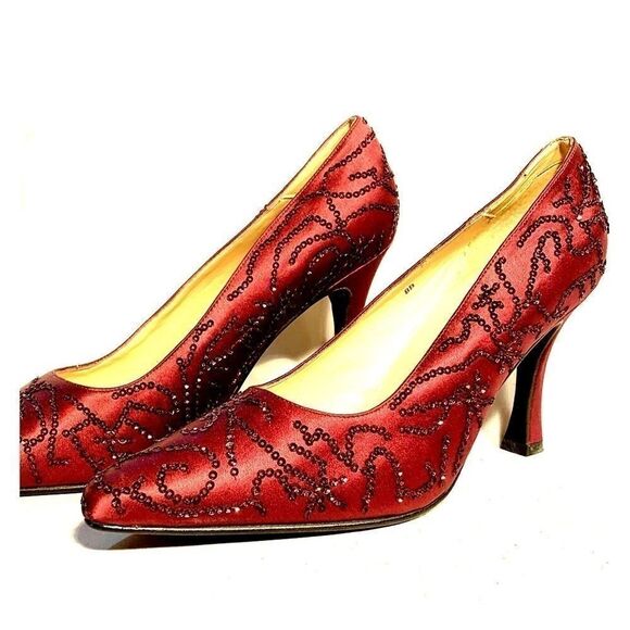 PLUM JENNIFER MOORE BEADED PUMPS ATLANTIC STYLE 8B - Picture 1 of 5